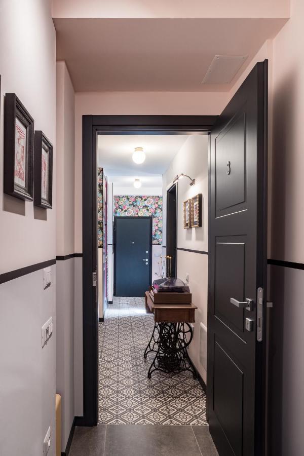 Contus Retro Guest House Кальяри Экстерьер фото